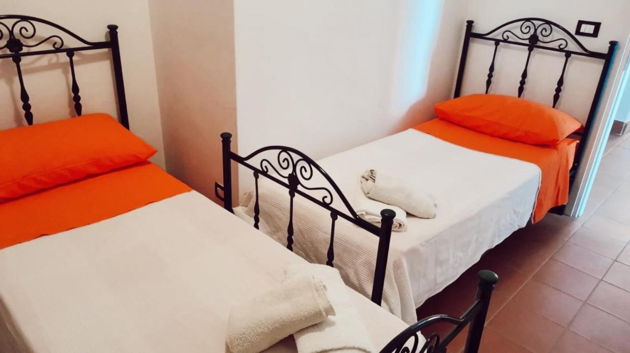 Casa Vacanza La Piazzetta Marzamemi Esterno foto