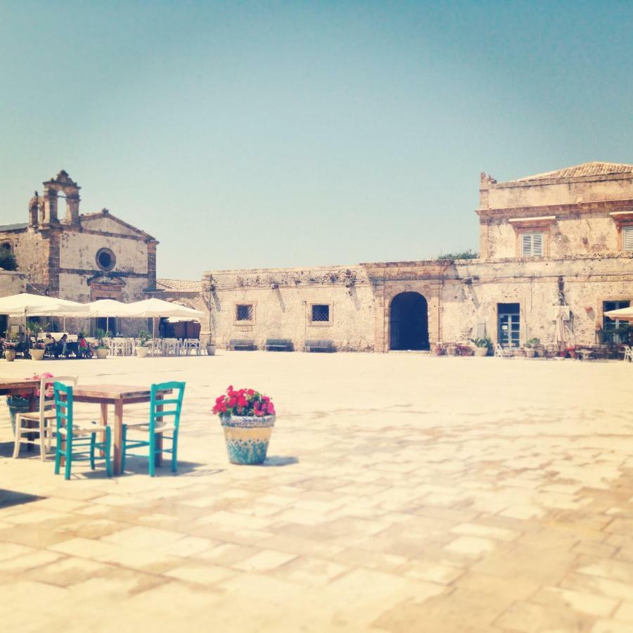 Casa Vacanza La Piazzetta Marzamemi Esterno foto