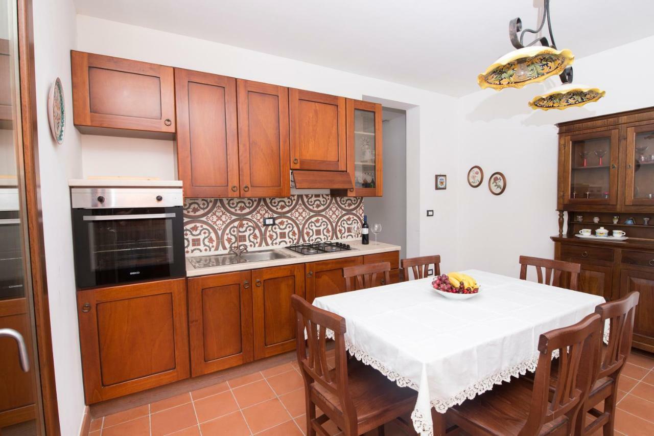 Casa Vacanza La Piazzetta Marzamemi Esterno foto