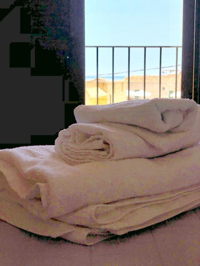 Casa Vacanza La Piazzetta Marzamemi Esterno foto
